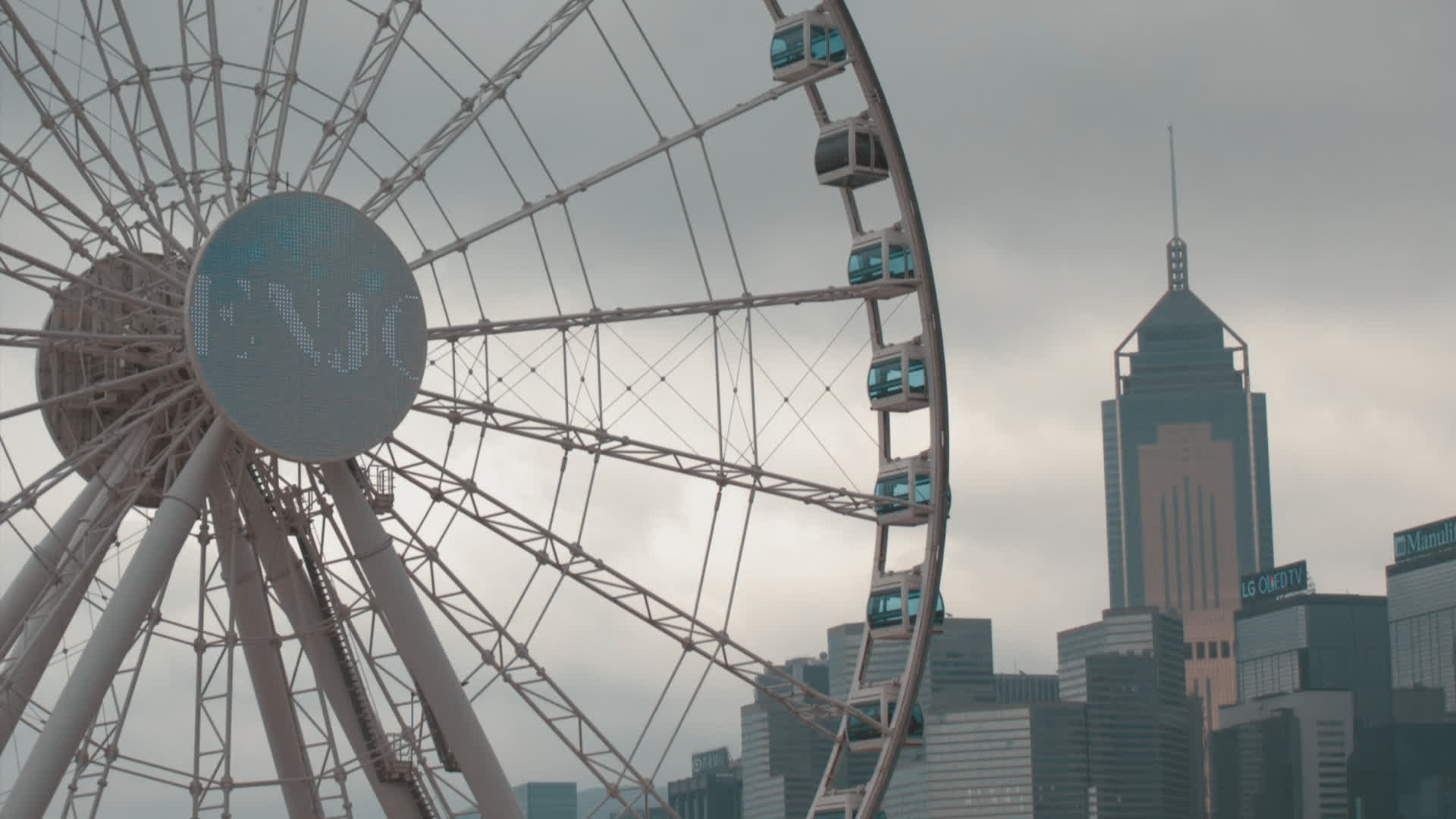 应用 LUT 后预览