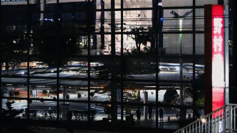 夜街光影霓虹青