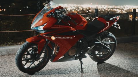 灰青绿旧感街景