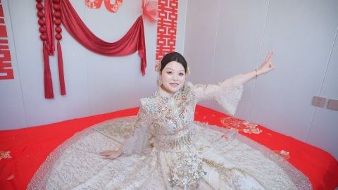 对比